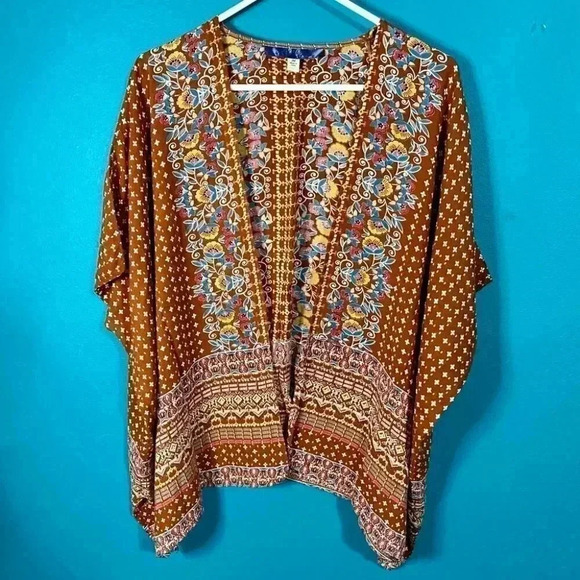 NWOT Francesca’s Blue Rain Boho Hippie Goblincore Print Kimono Cardigan - Picture 2 of 6